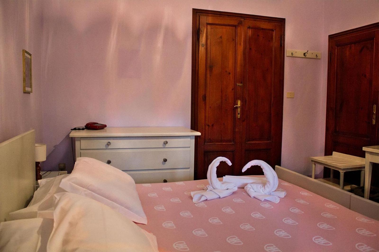 קסטיליאונצ'לו Albergo Miramare מראה חיצוני תמונה